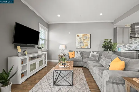 $1,198,000 | 111 West Prospect Avenue, Unit 205, Danville, CA 94526