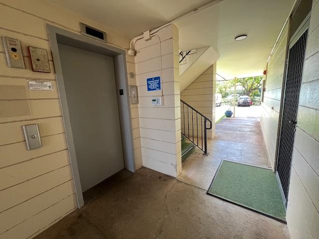 4471 Lower Honoapiilani Road, Unit 202 Lahaina, HI 96761 - Photo 17 of 24 a view of entry way