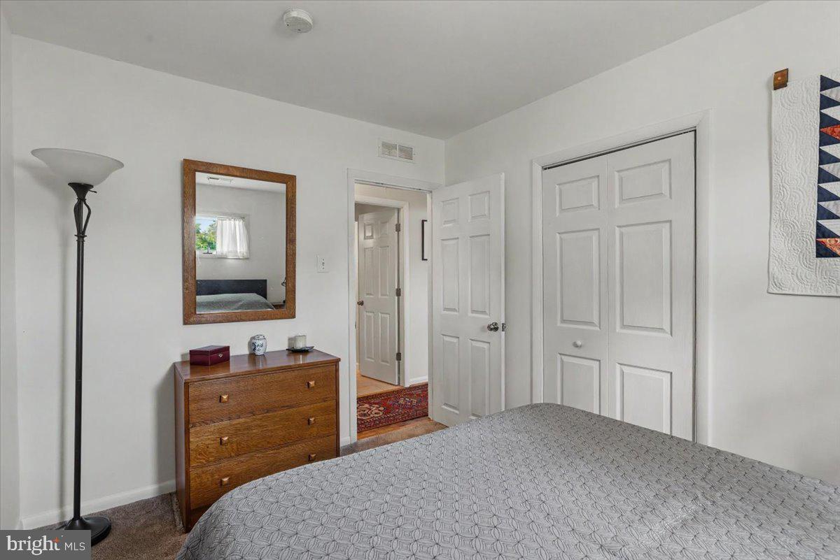695 Locust Road Warminster, PA 18974 - Photo 24 of 37