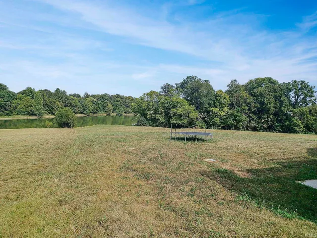 $399,900 | 6220 West Stalheim Avenue, Owensville, IN 47665