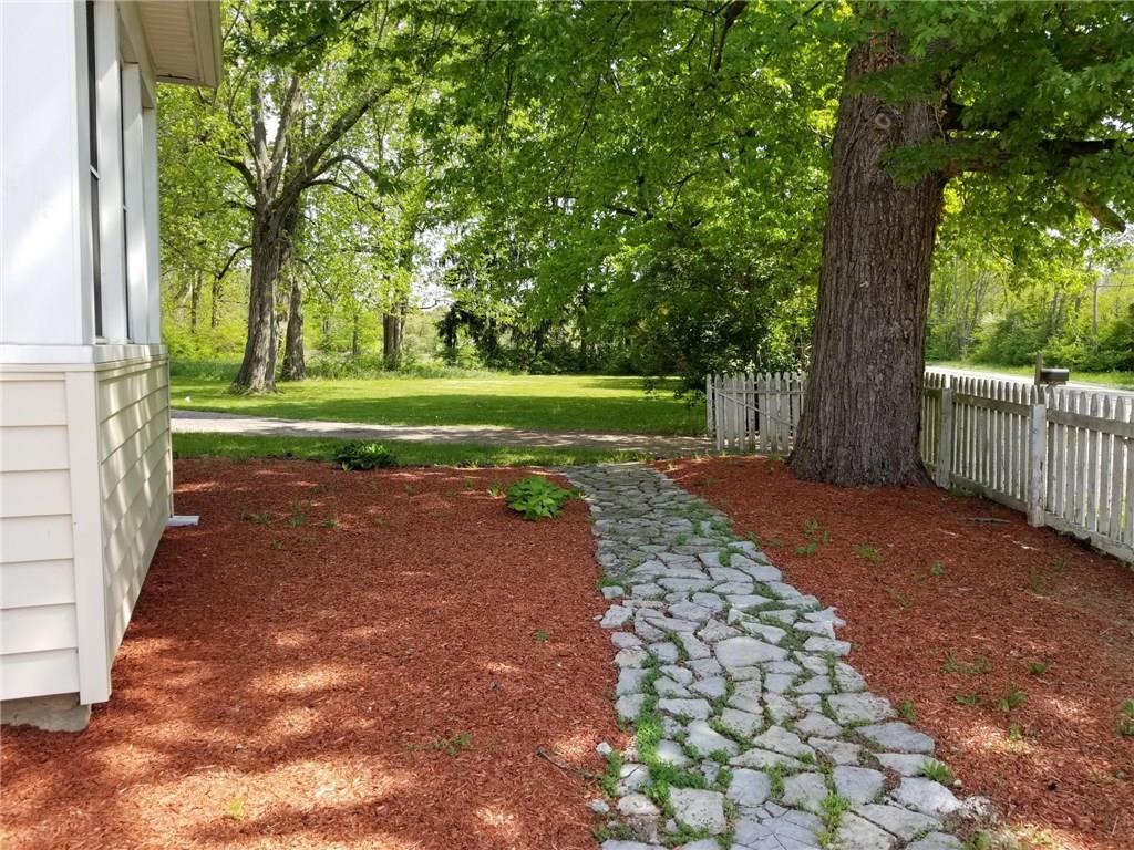8455 Springfield Jamestown Road Springfield, OH 45502 - Photo 11 of 87