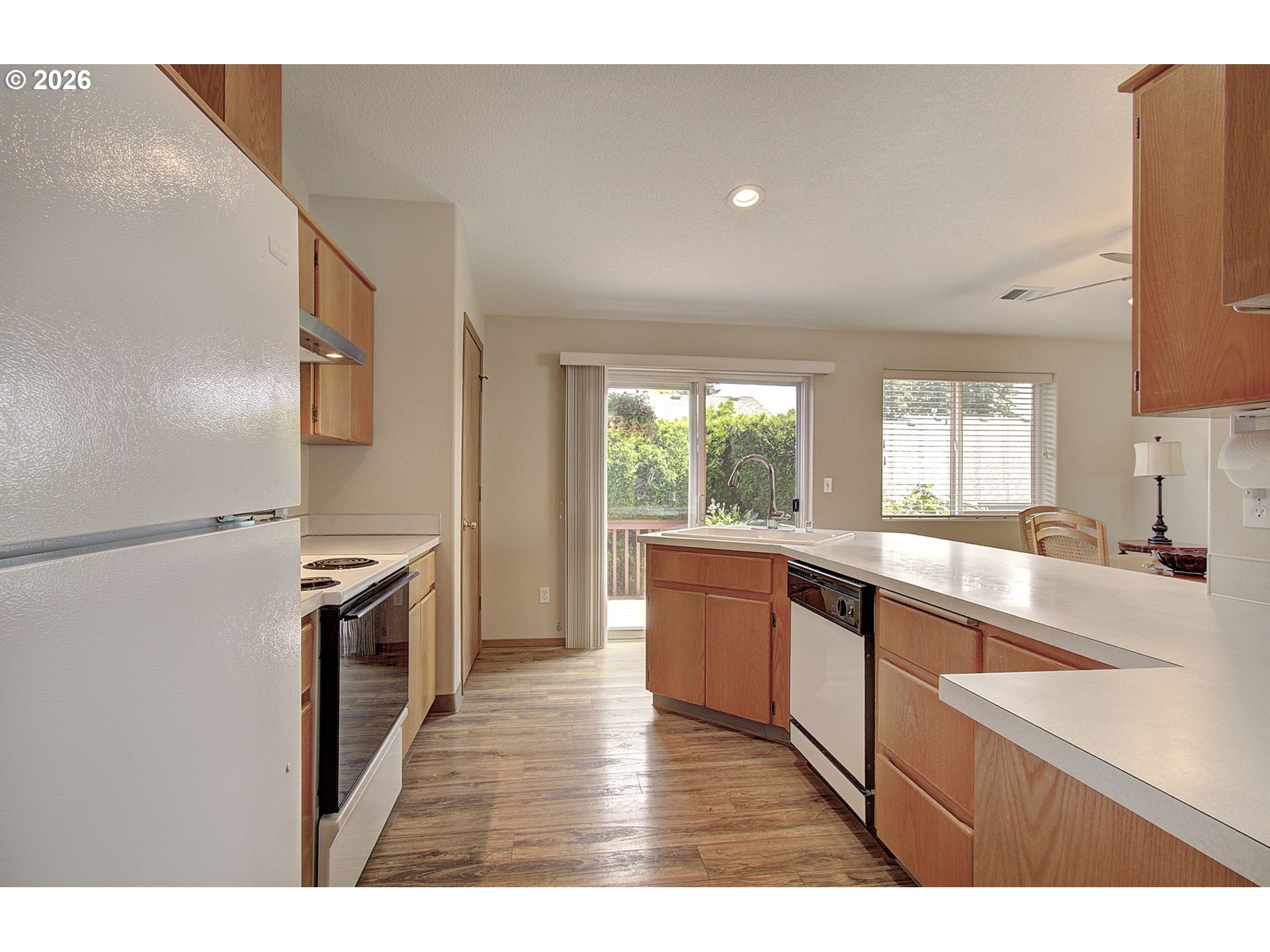 2121 Northeast 77th Avenue Vancouver, WA 98664 - Photo 14 of 26