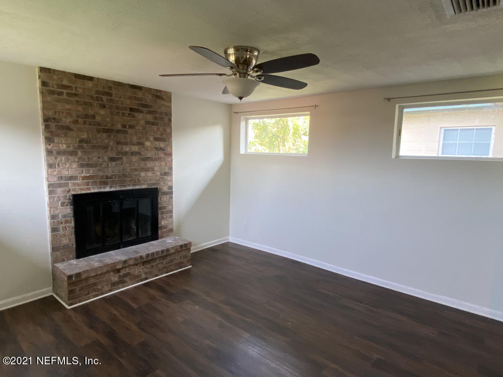 2623 Caladium Road Jacksonville, FL 32211 - Photo 6 of 31 76D67EE3-1BFA-4805-AD48-8EA60CF59FF1_1_1