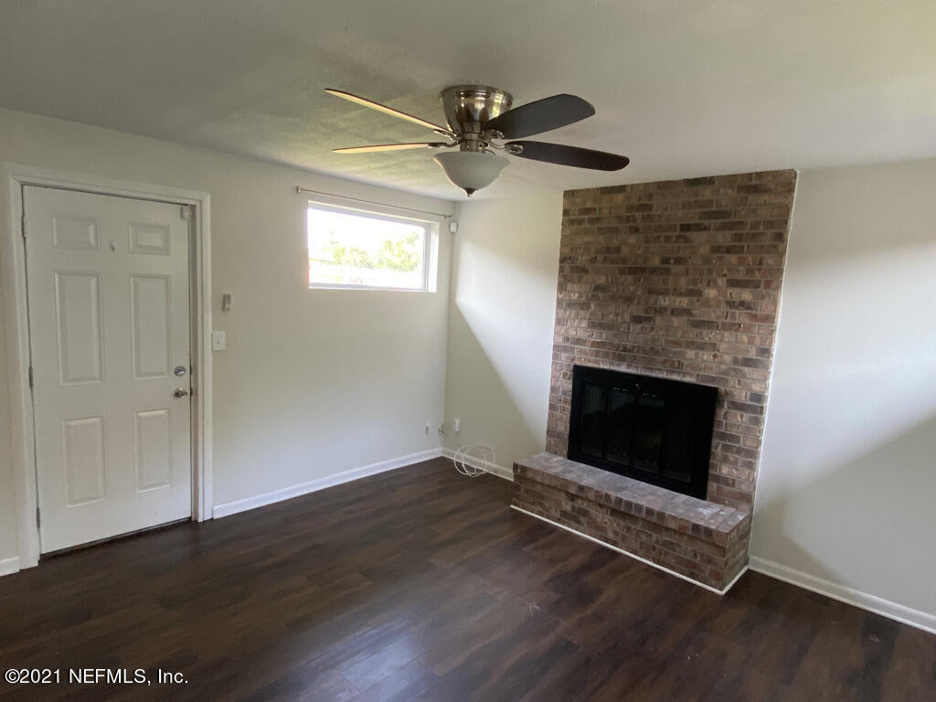 2623 Caladium Road Jacksonville, FL 32211 - Photo 7 of 31 2AA5A6F8-0FFA-40F6-B1F6-AFA4FA555525_1_1