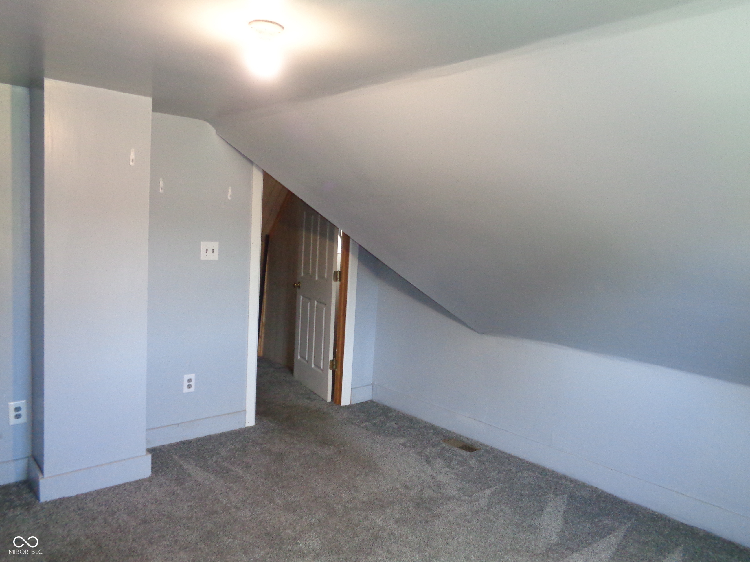 400 South Division Street Cayuga, IN 47928 - Photo 32 of 36