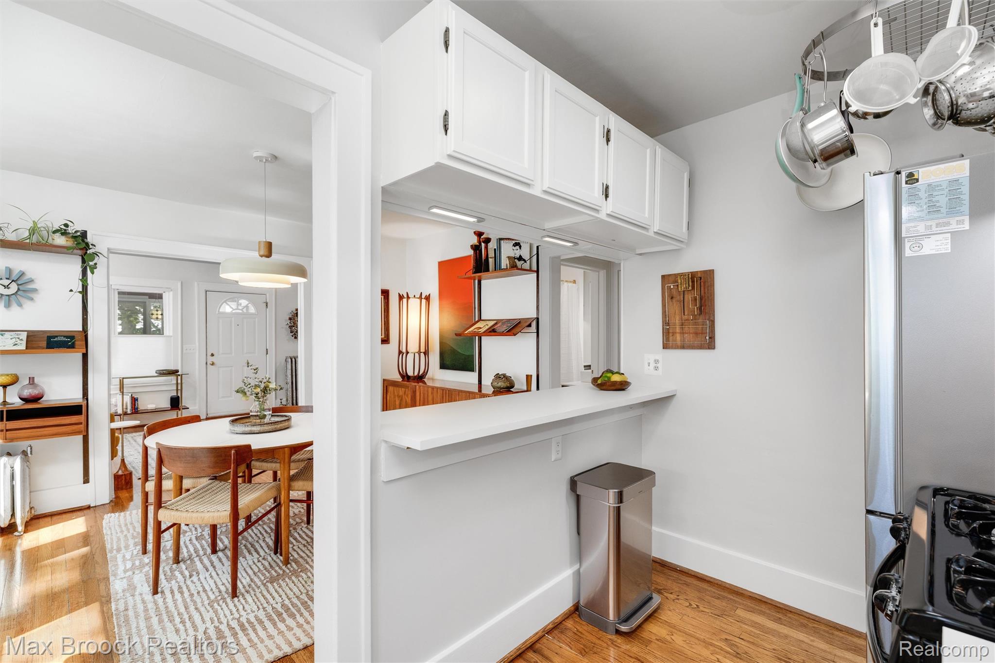 44 Kensington Boulevard Pleasant Ridge, MI 48069 - Photo 15 of 45 Kitchen view to Dining Room