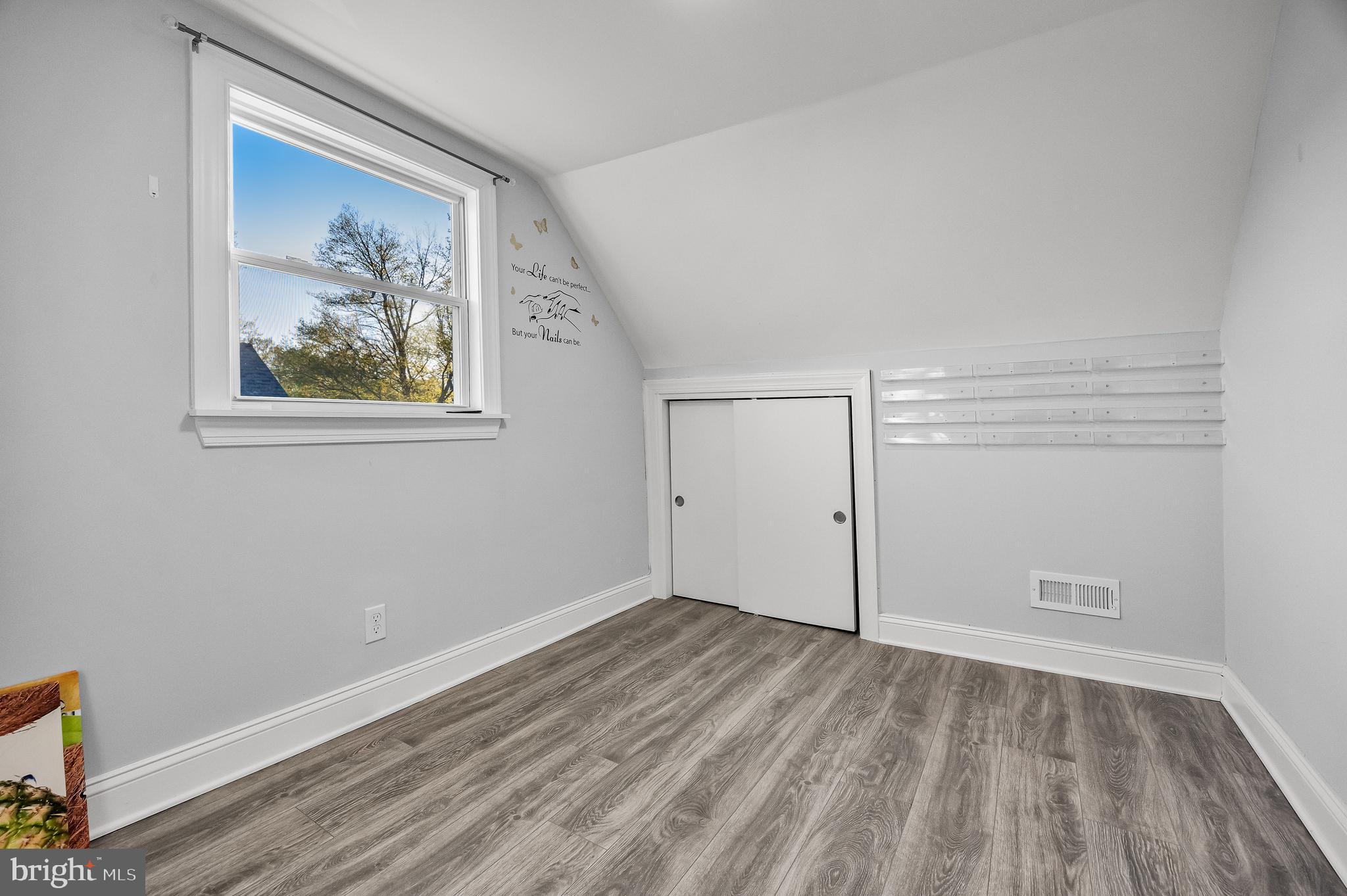 235 West Center Avenue Maple Shade, NJ 08052 - Photo 25 of 34