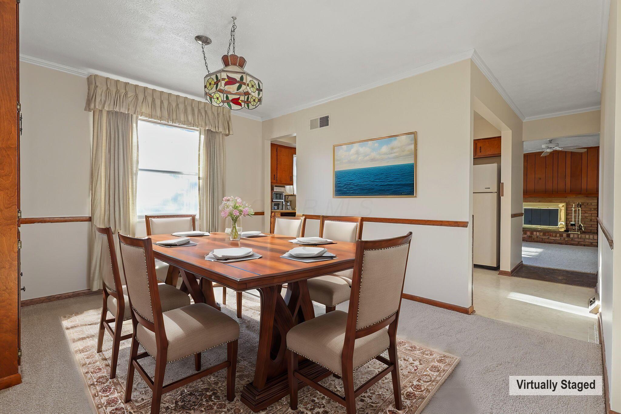 6066 Sandgate Road Columbus, OH 43229 - Photo 6 of 47 18-web-or-mls-G02A8505 - Dining Room