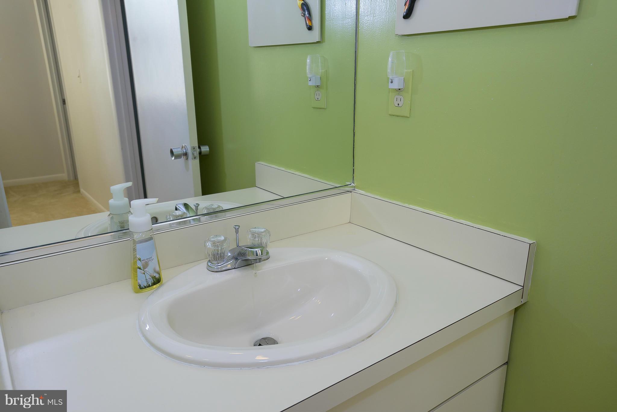 5589 Vantage Point Road, Unit 5 Columbia, MD 21044 - Photo 23 of 30 Bath
