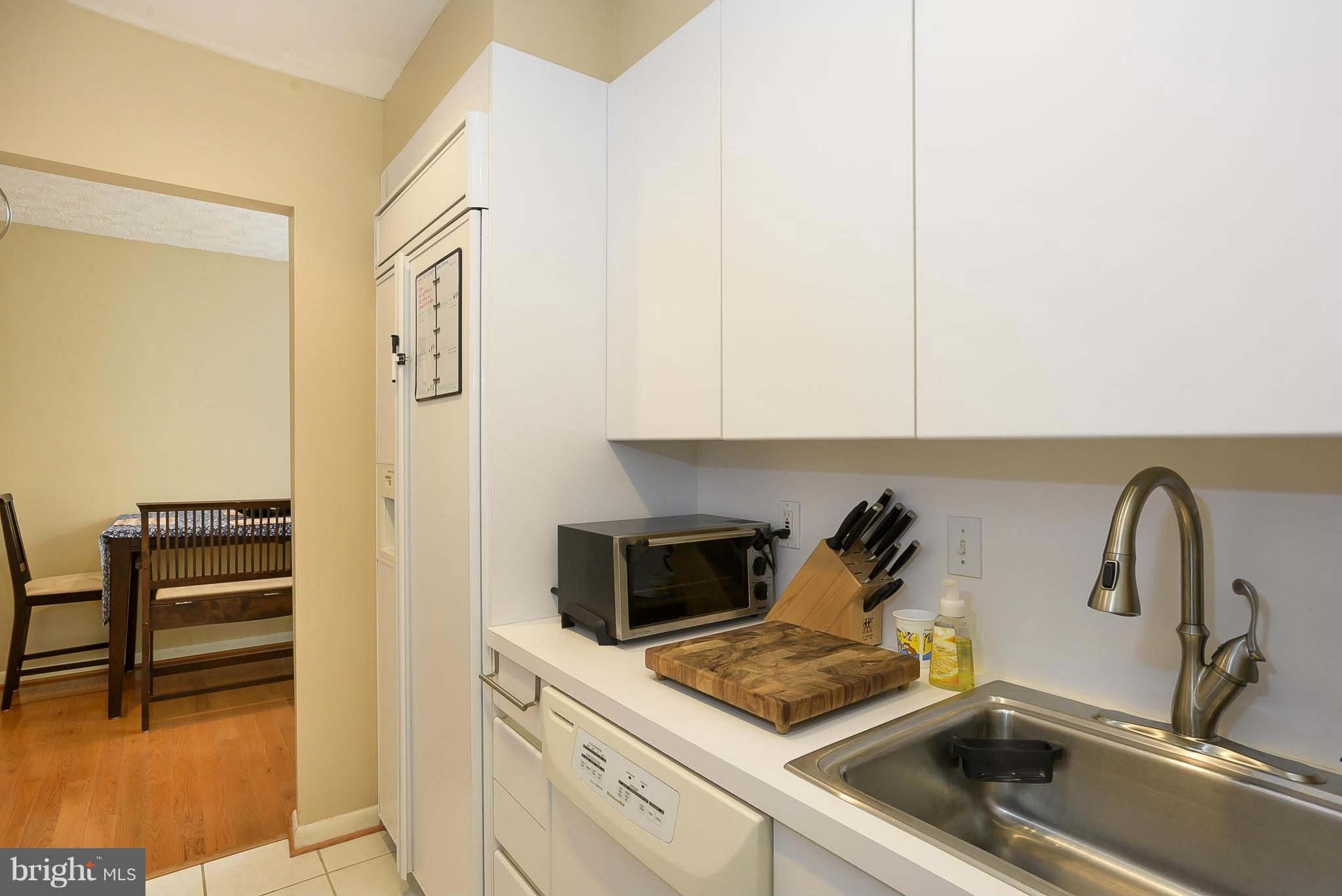 5589 Vantage Point Road, Unit 5 Columbia, MD 21044 - Photo 8 of 30 Kitchen