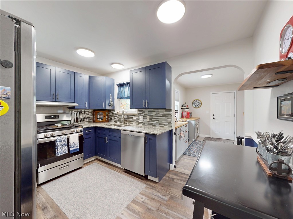 30028 Elgin Road Wickliffe, OH 44092 - Photo 7 of 48 Gallery Image 7