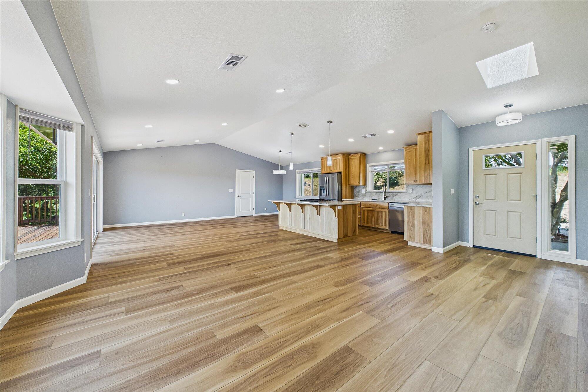 6705 Rohnerville Road Hydesville, CA 95547 - Photo 13 of 54
