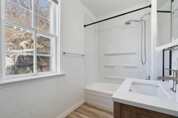 $214,900 | 326 North 19th Avenue West, Duluth, MN 55806