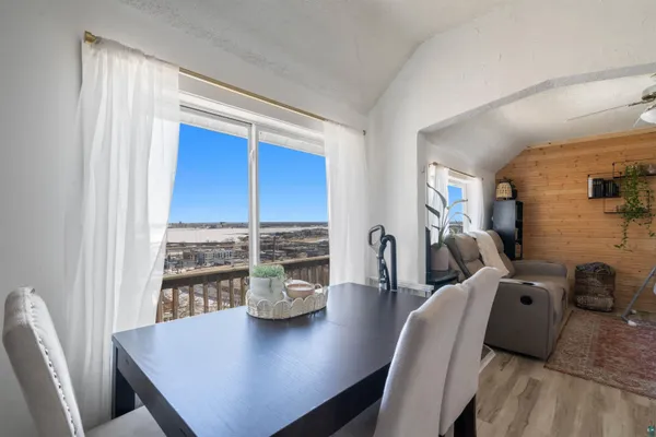 $214,900 | 326 North 19th Avenue West, Duluth, MN 55806