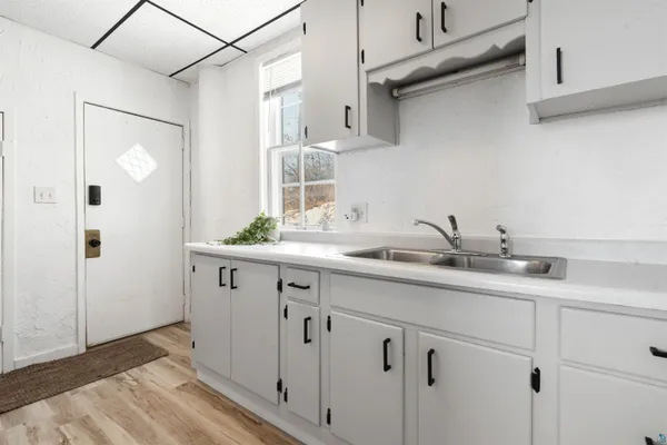 $214,900 | 326 North 19th Avenue West, Duluth, MN 55806