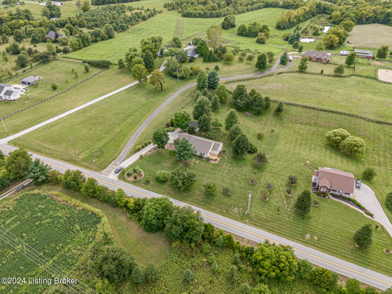 1631 McCoun Road Smithfield, KY 40068 - Photo 38 of 74 DJI_20240812164146_0287_D