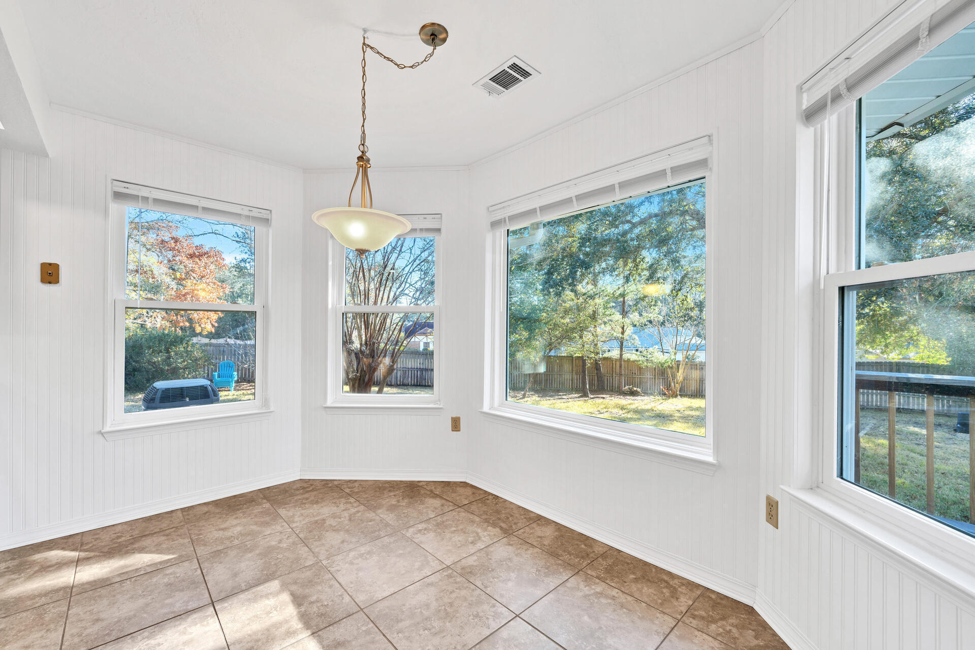 950 Ridgewood Way Niceville, FL 32578 - Photo 11 of 44 11