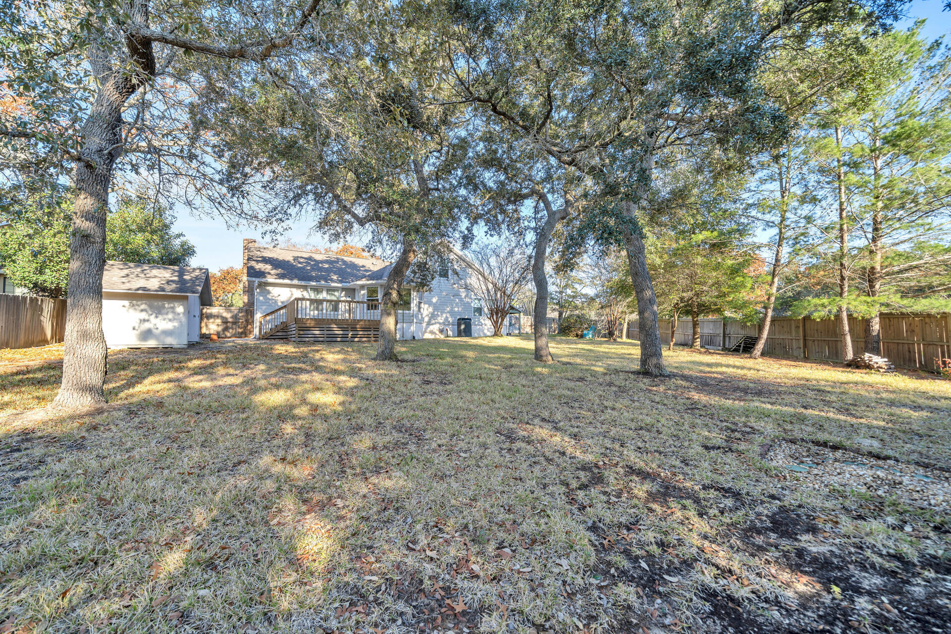 950 Ridgewood Way Niceville, FL 32578 - Photo 40 of 44 40