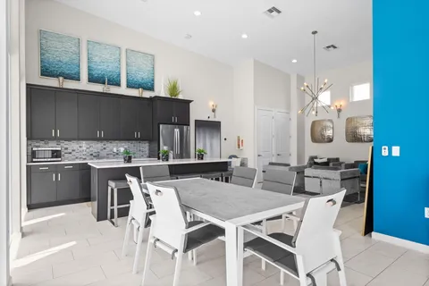 $948,500 | 2900 Northeast 12th Terrace, Unit 25, Oakland Park, FL 33334