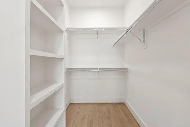 $2,800 | 2121 B Hoskins Drive, Houston, TX 77080