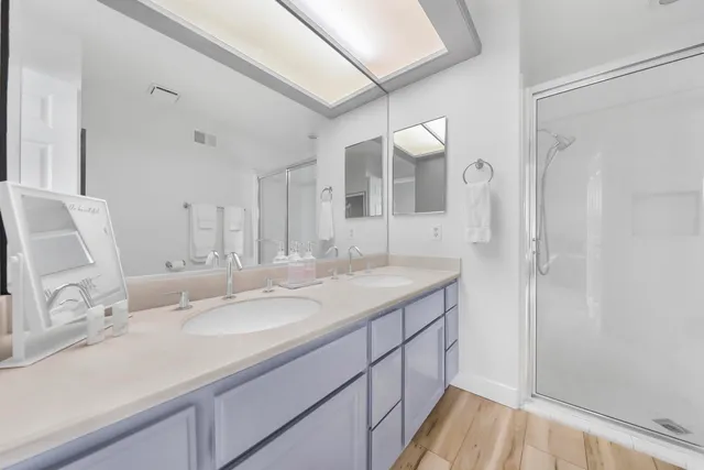 $709,000 | 194 Green Mountain Drive, Palm Desert, CA 92211