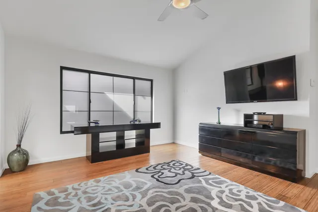 $709,000 | 194 Green Mountain Drive, Palm Desert, CA 92211