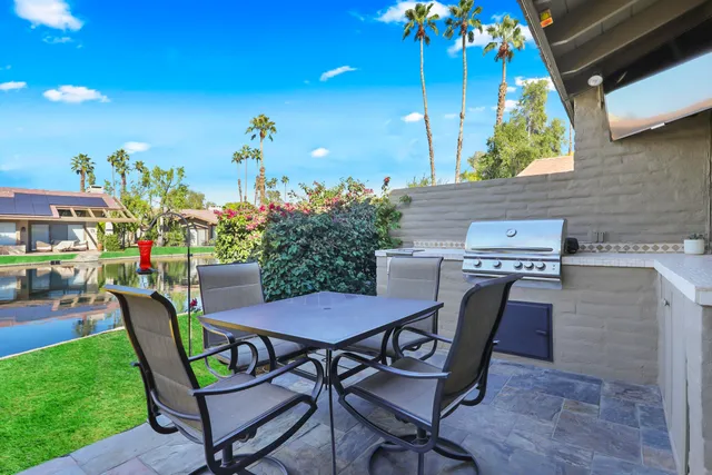 $709,000 | 194 Green Mountain Drive, Palm Desert, CA 92211