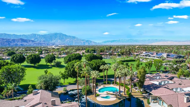 $709,000 | 194 Green Mountain Drive, Palm Desert, CA 92211
