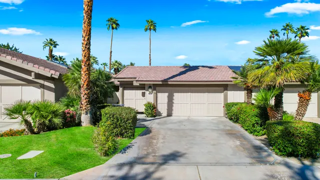$709,000 | 194 Green Mountain Drive, Palm Desert, CA 92211