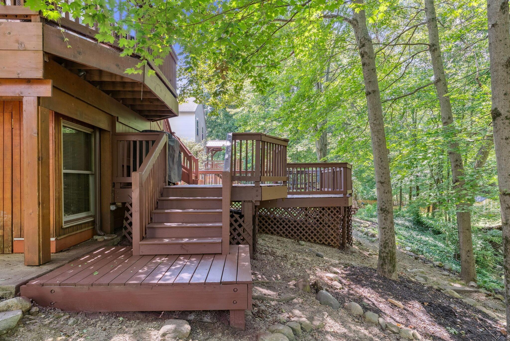 441 Barrington Ridge Pataskala, OH 43062 - Photo 40 of 64 Multi Level deck.