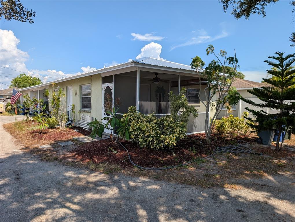 285 South McCall Road Englewood, FL 34223 - Photo 1 of 17