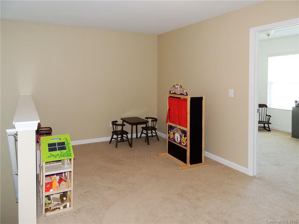 9506 Fernspray Road Charlotte, NC 28215 - Photo 14 of 22 Gallery Image 14