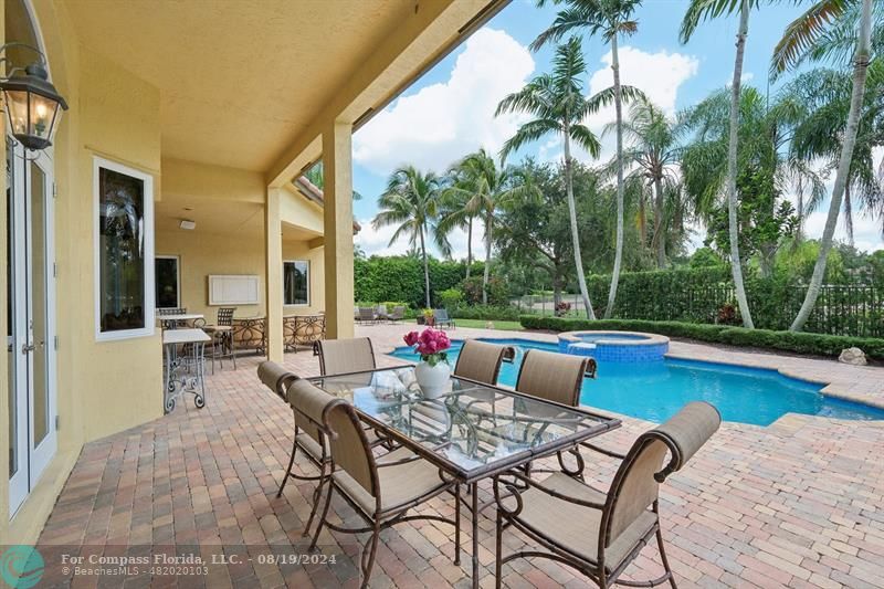 2515 Montclaire Circle Weston, FL 33327 - Photo 35 of 51