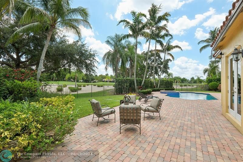 2515 Montclaire Circle Weston, FL 33327 - Photo 37 of 51