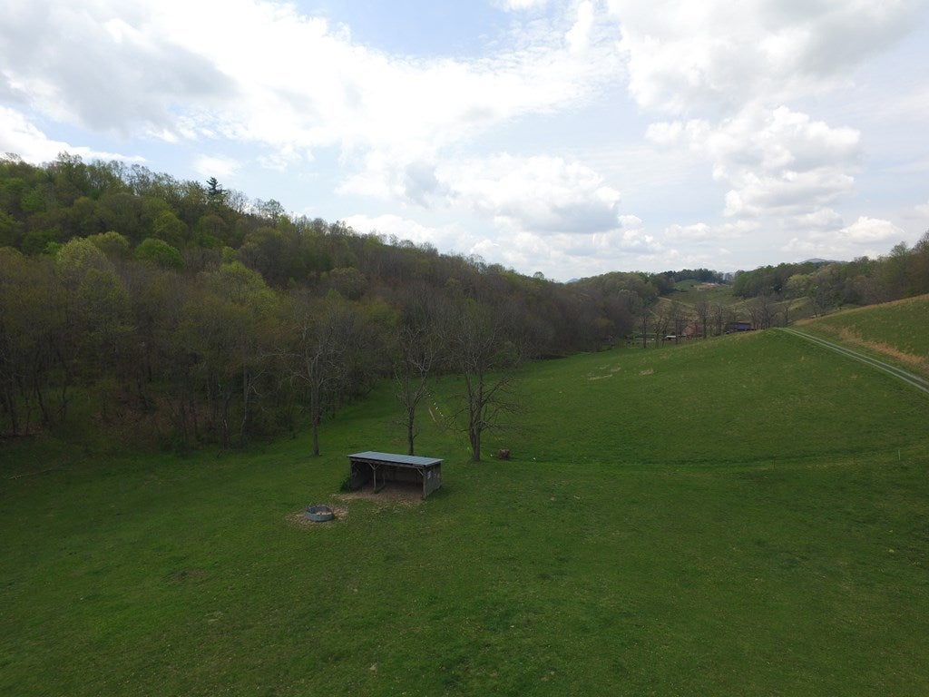 688 Etter Road Rural Retreat, VA 24368 - Photo 41 of 72 Gallery Image 41