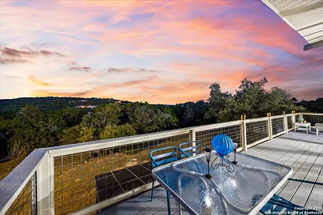 a view of a house with a big yard