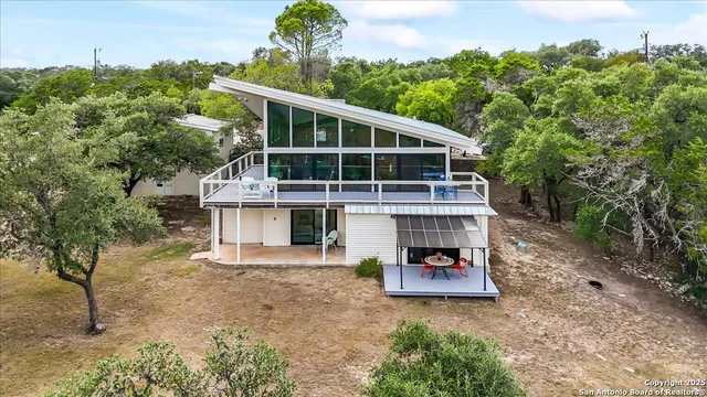 $449,900 | 4250 Tanglewood Trail, Spring Branch, TX 78070