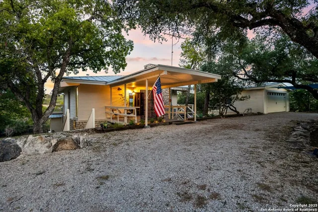 $449,900 | 4250 Tanglewood Trail, Spring Branch, TX 78070