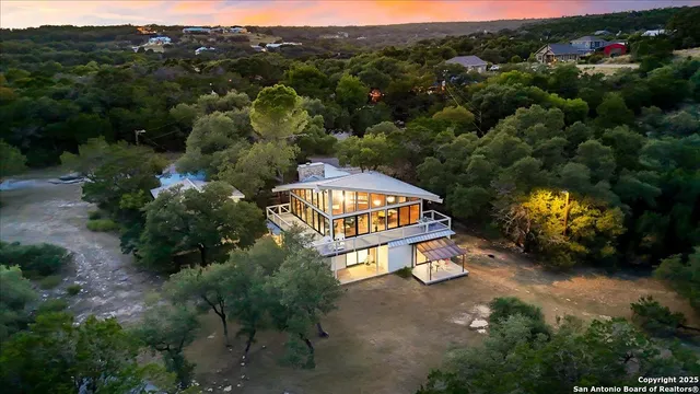 $449,900 | 4250 Tanglewood Trail, Spring Branch, TX 78070