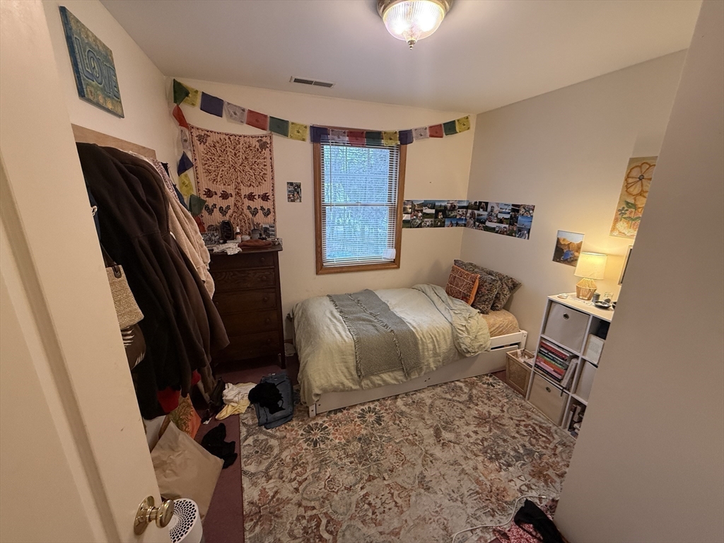 22 High Street, Unit 6 Amherst, MA 01002 - Photo 13 of 23