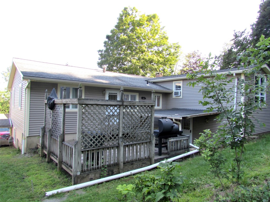 912 Zeggert Road Endicott, NY 13760 - Photo 3 of 43 Gallery Image 3