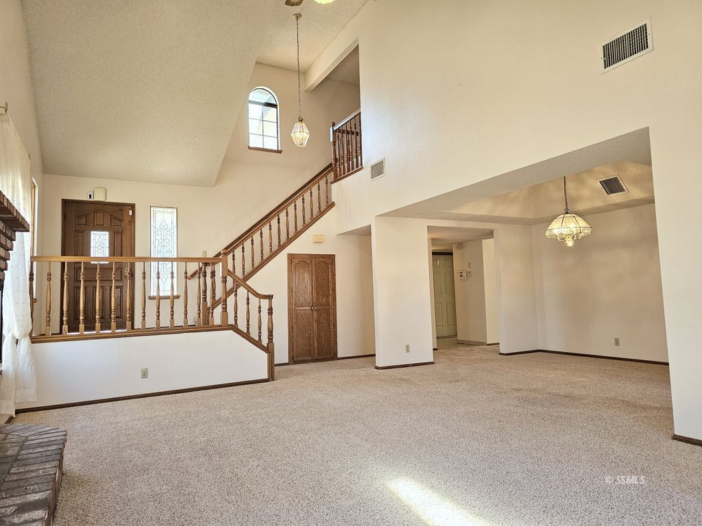 308 West Cielo Avenue Ridgecrest, CA 93555 - Photo 9 of 43