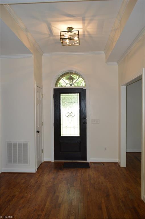555 Greenhill Road Mount Airy, NC 27030 - Photo 4 of 33 Gallery Image 4