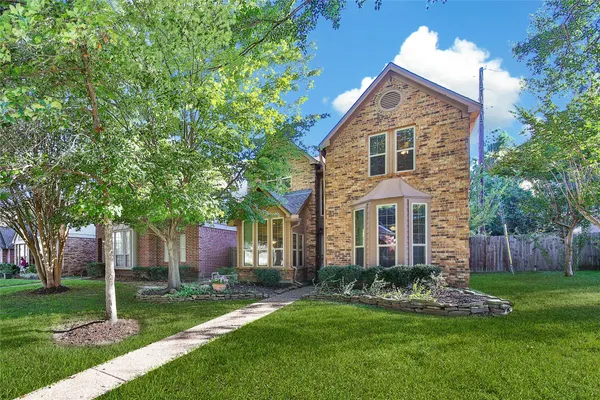 $255,000 | 14230 Reissen Lane, Houston, TX 77069