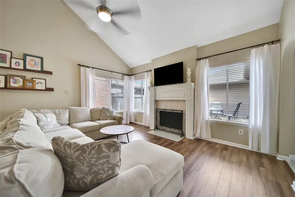 $255,000 | 14230 Reissen Lane, Houston, TX 77069