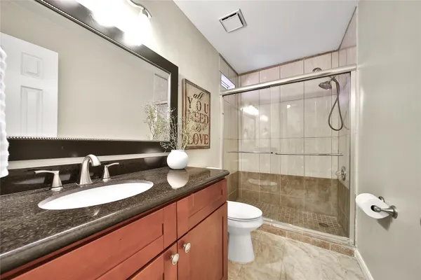 $255,000 | 14230 Reissen Lane, Houston, TX 77069