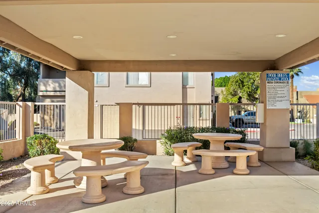 $309,000 | 1406 West Emerald Avenue, Unit 113, Mesa, AZ 85202