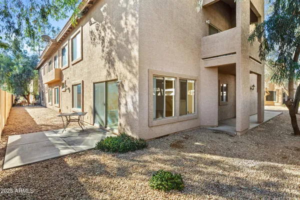 $285,000 | 1406 West Emerald Avenue, Unit 113, Mesa, AZ 85202