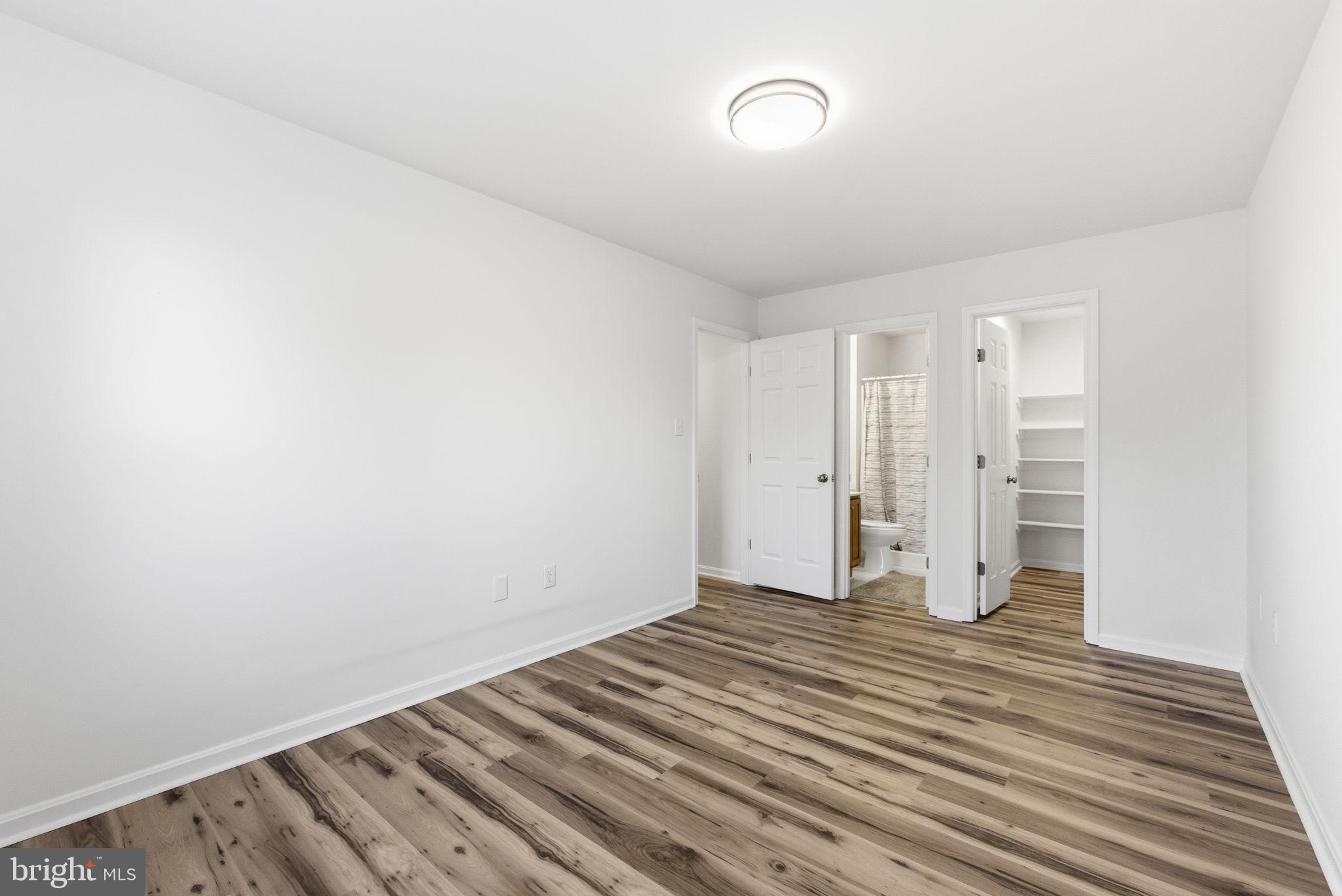 9266 Chapman Oak Drive Manassas, VA 20110 - Photo 18 of 34