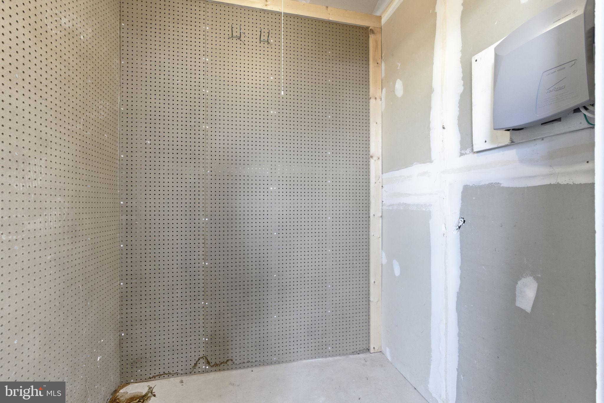 9266 Chapman Oak Drive Manassas, VA 20110 - Photo 25 of 34